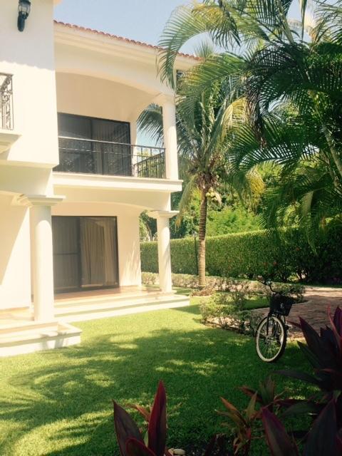 B&B Villa Hibiscus Playa del Carmen Bagian luar foto