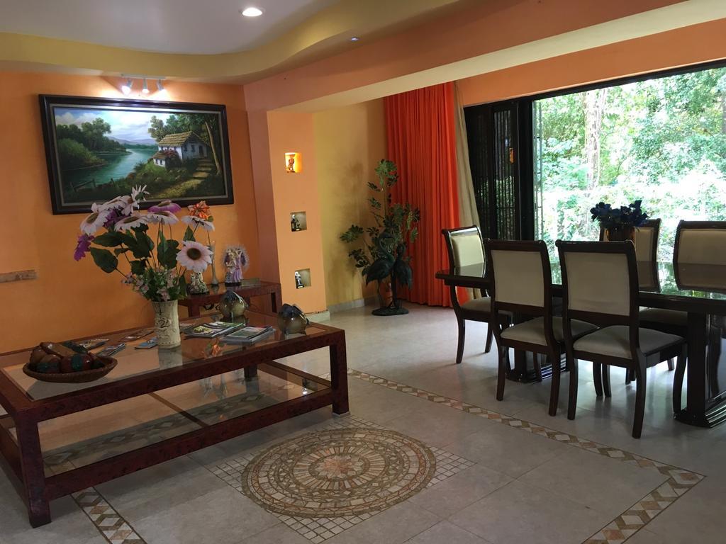 B&B Villa Hibiscus Playa del Carmen Bagian luar foto