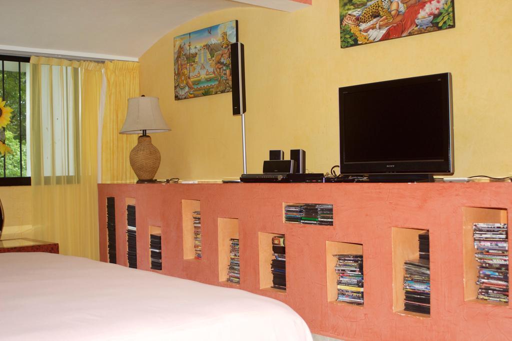 B&B Villa Hibiscus Playa del Carmen Bagian luar foto